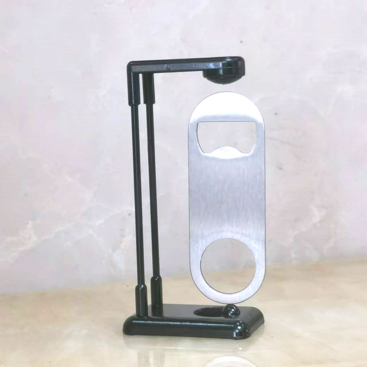 ビール用磁気浮上ボトルオープナー、バー、パブ、クラブ、レスト - Home Bar Supplies のレビューと価格